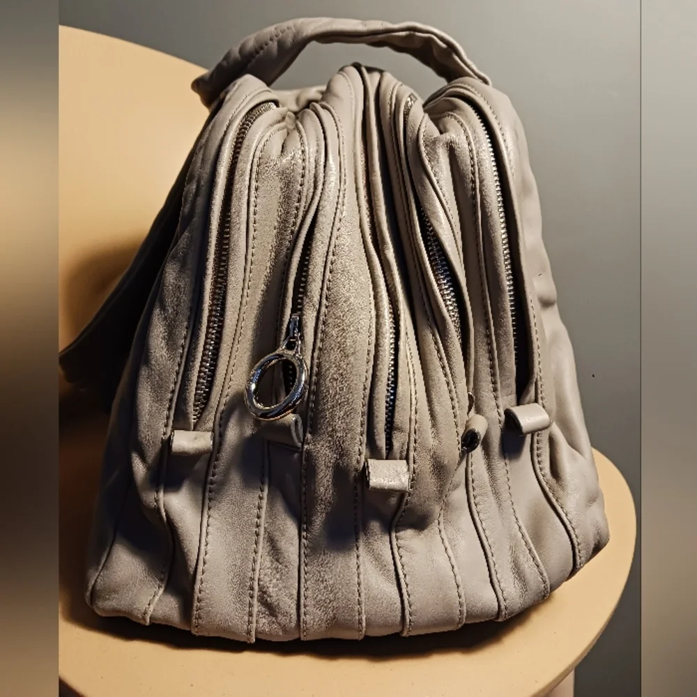 D&G LILLY SOFT gray, or taupe color travel bag - Picture 9 of 16